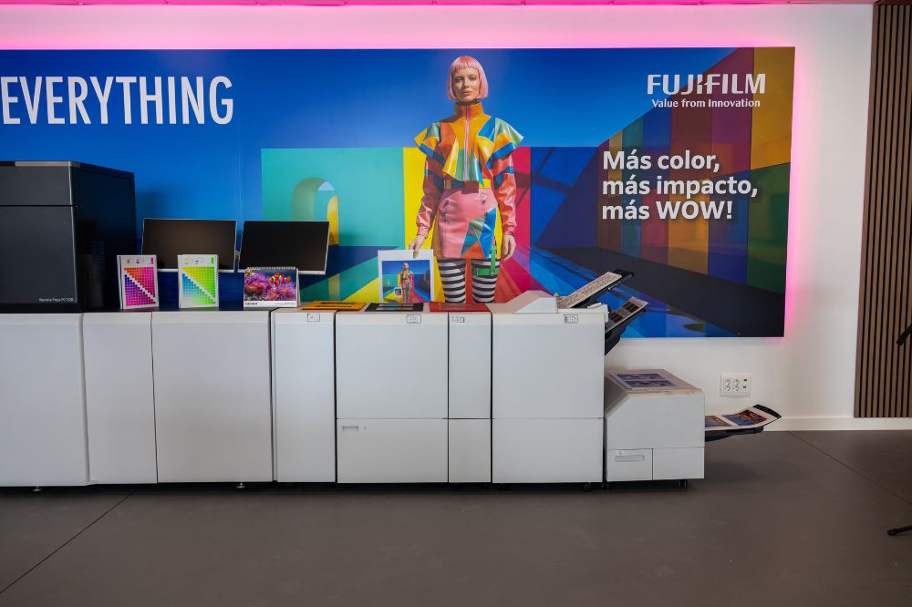 Lagom Group inaugura un nuevo espacio para la impresi贸n del futuro 4 Revoria PC1120